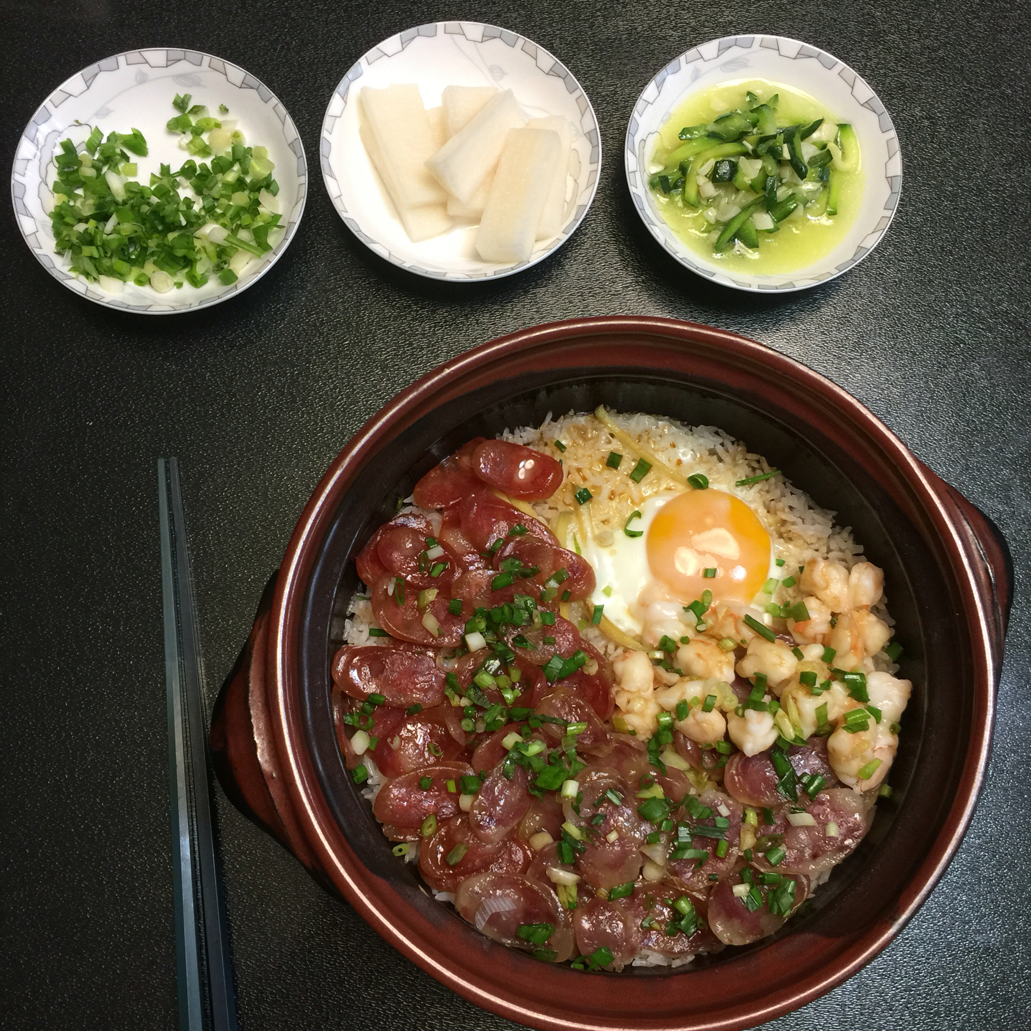 香肠煲仔饭