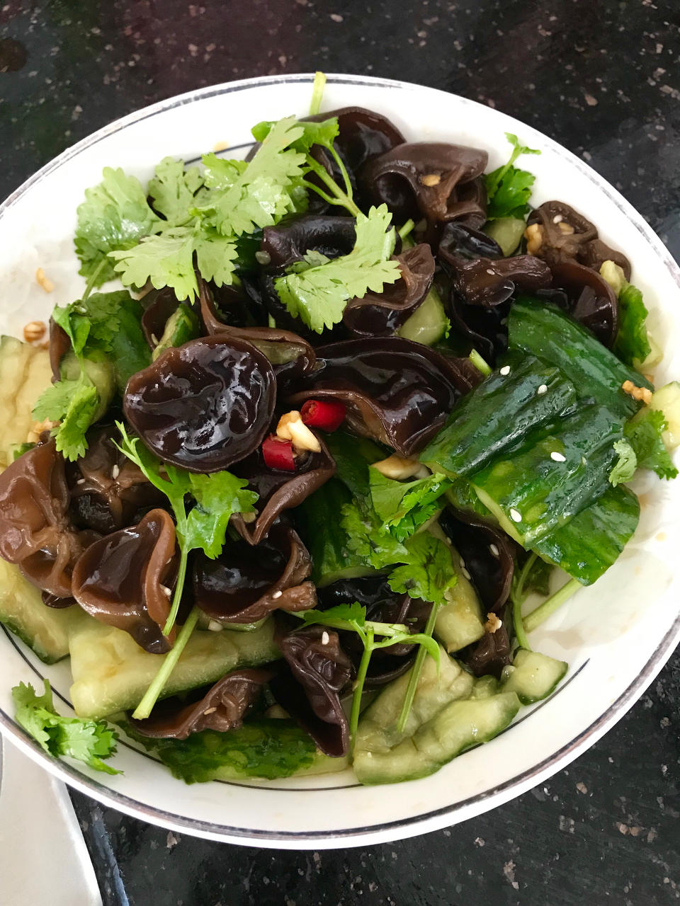 赞不绝口拍黄瓜🥒