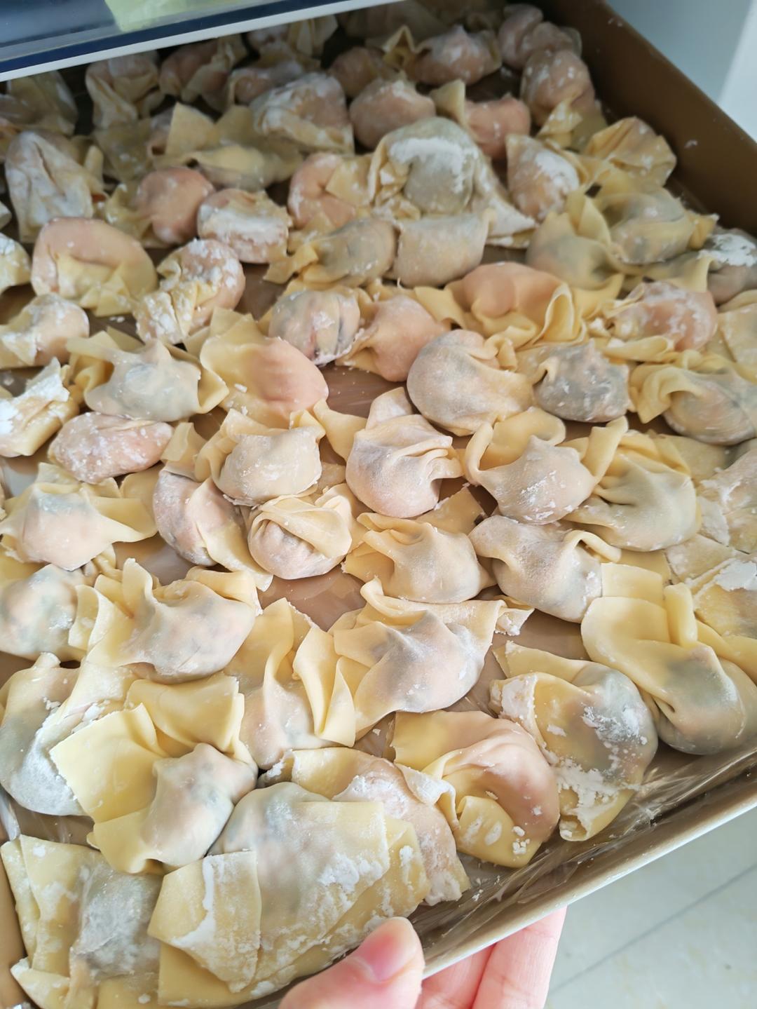 虾油四鲜馄饨！（含薄如纸馄饨皮大法）