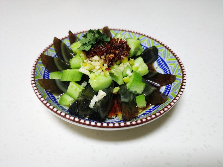 一看就会的‼️凉拌松花蛋黄瓜㊙️好简单