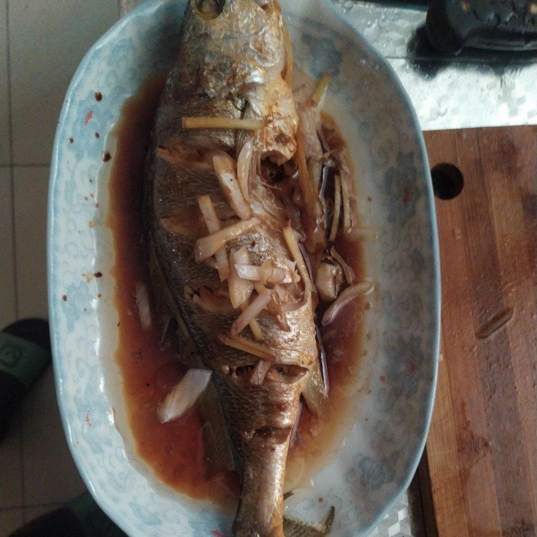 【清蒸鱼】超快速，10分钟搞定，靠它虏获老公的胃