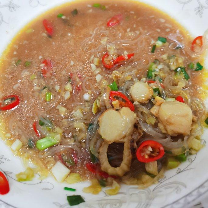 蒜蓉粉丝蒸扇贝