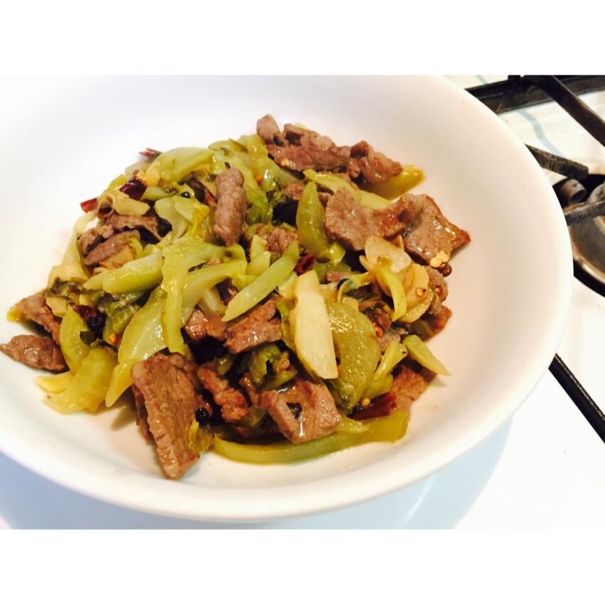 酸菜牛肉