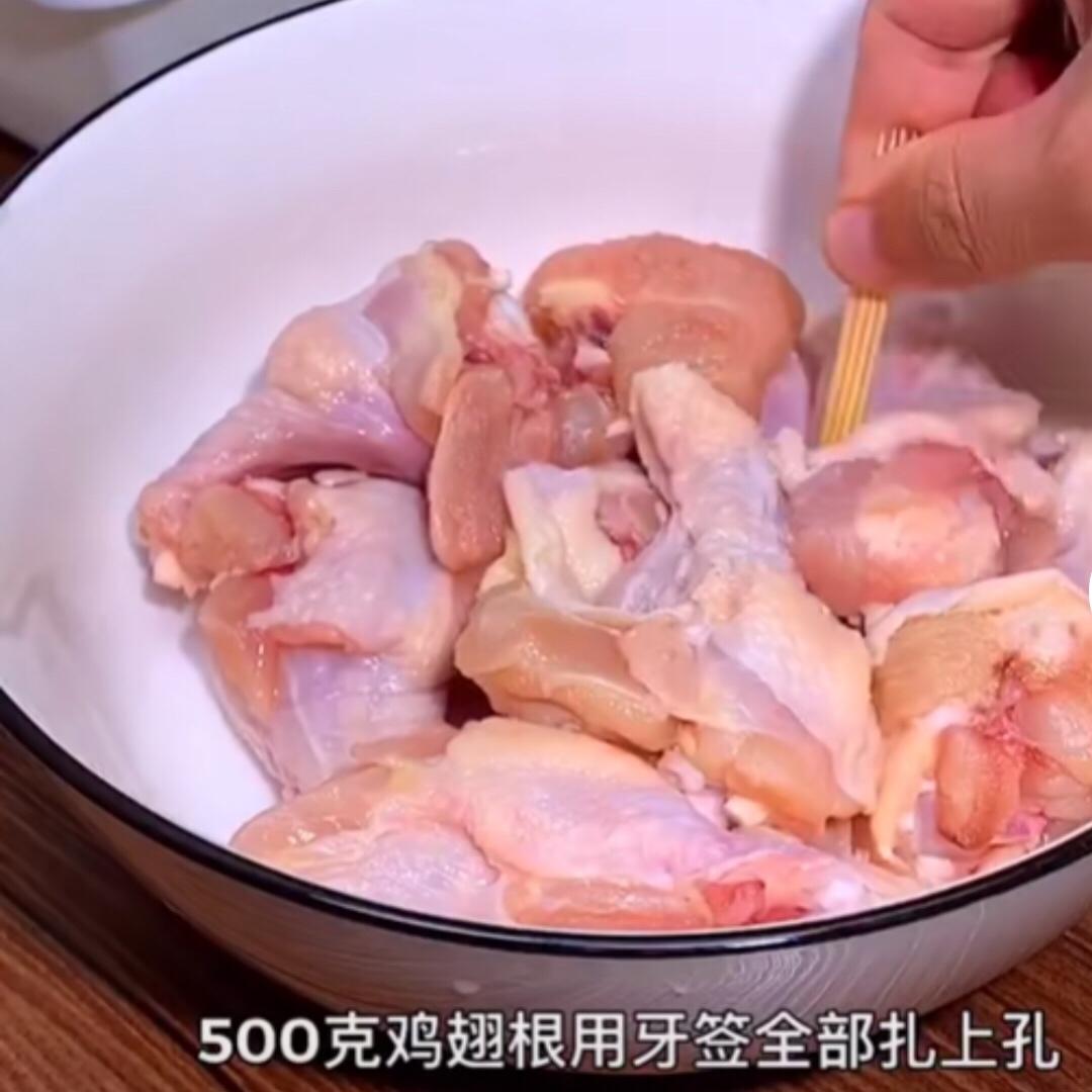 KFC   脆皮炸鸡的做法 步骤4