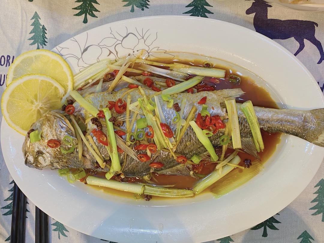 厨房小白都能轻轻松松上手的清蒸鱼😎