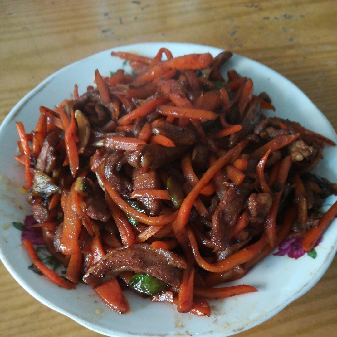 葱爆胡萝卜羊肉