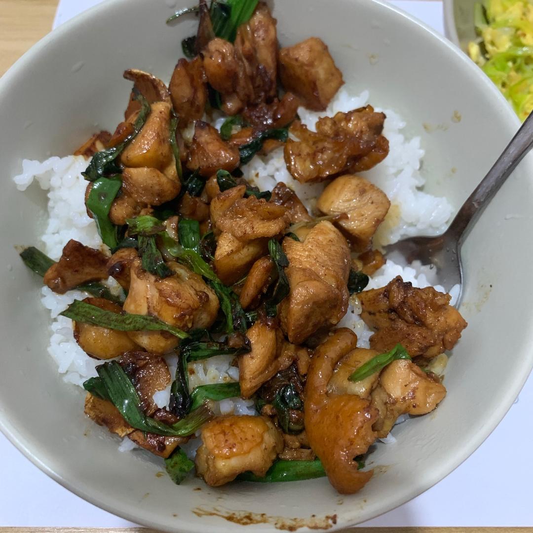 葱炒鸡肉