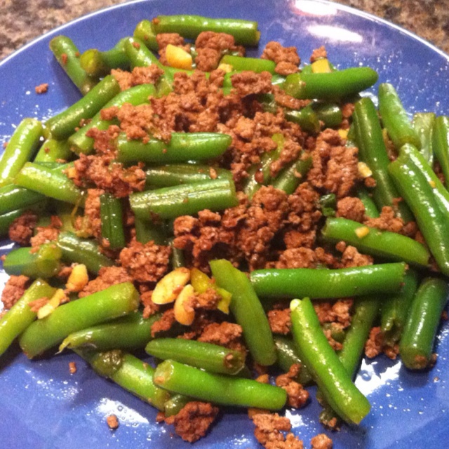 手撕豆角炒肉末