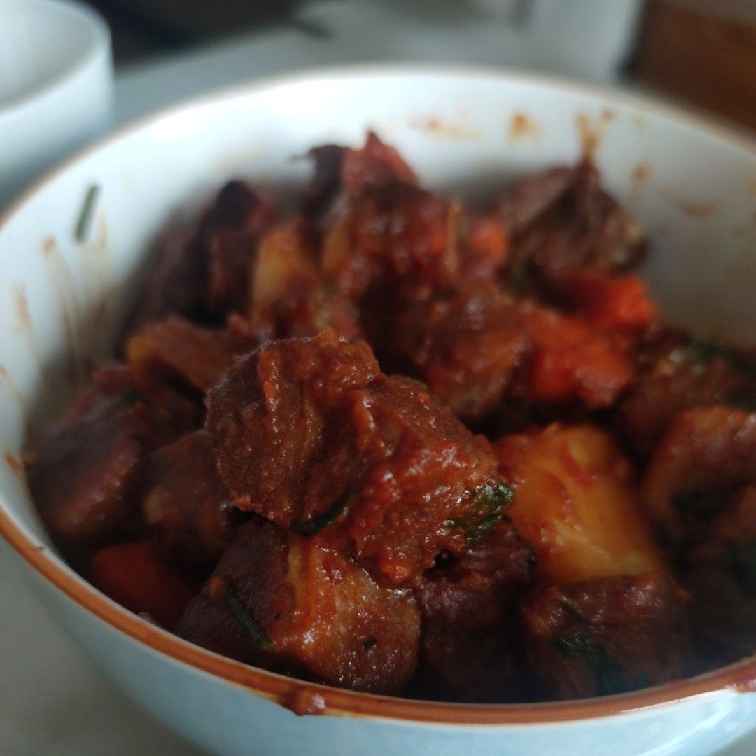 番茄土豆炖牛腩