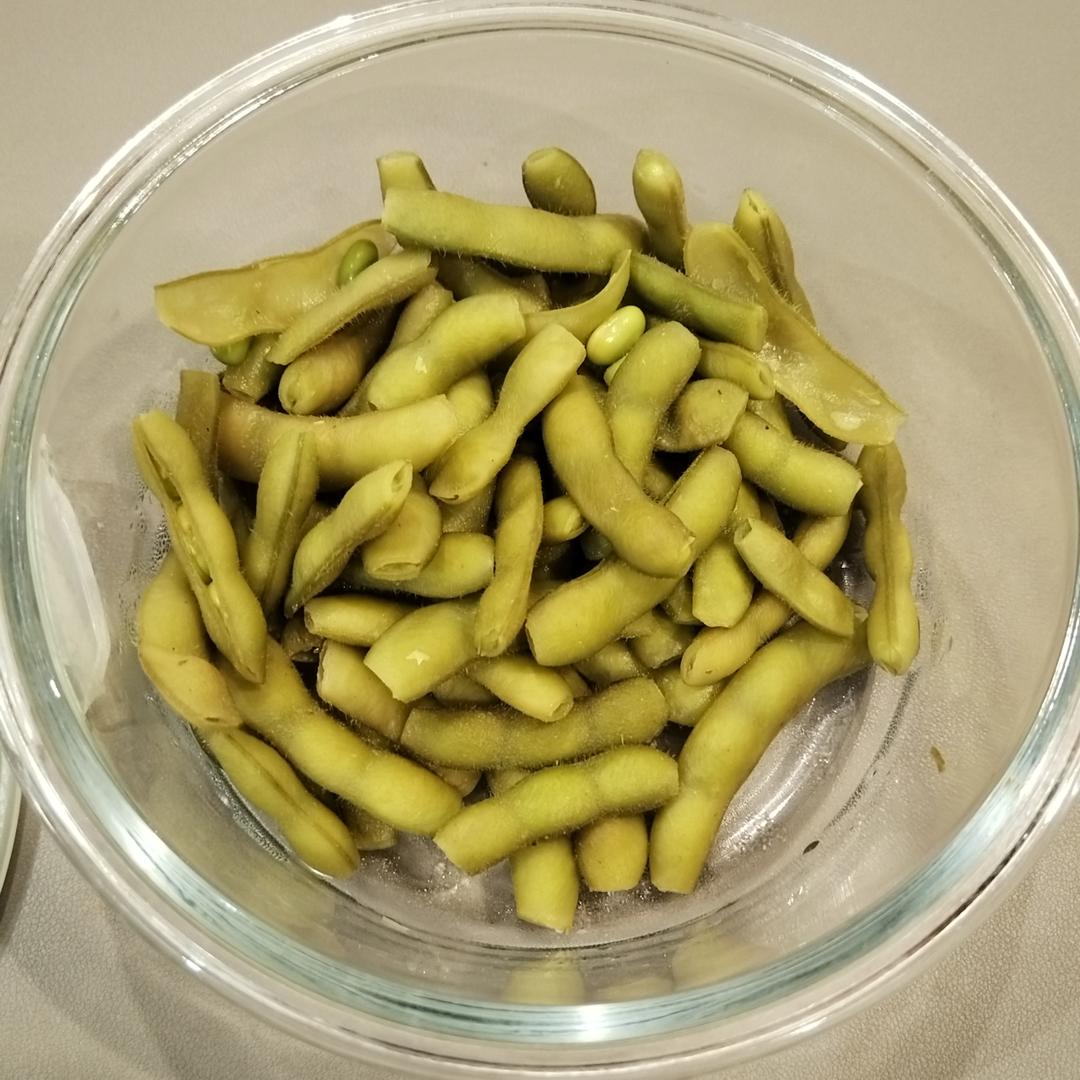 盐水煮毛豆