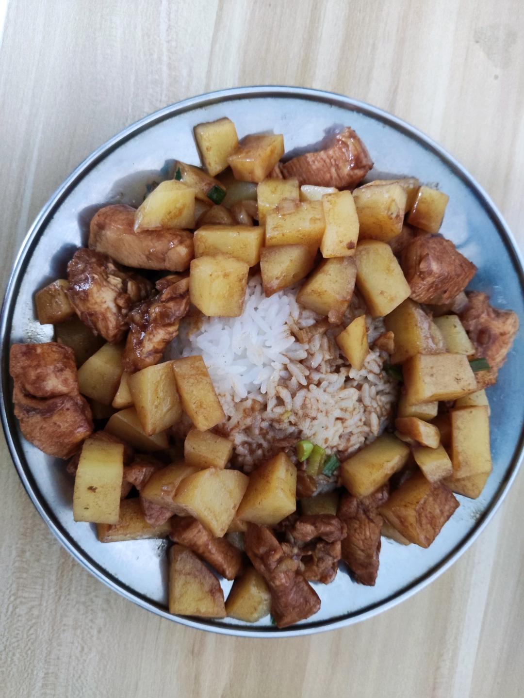 鸡肉盖浇饭