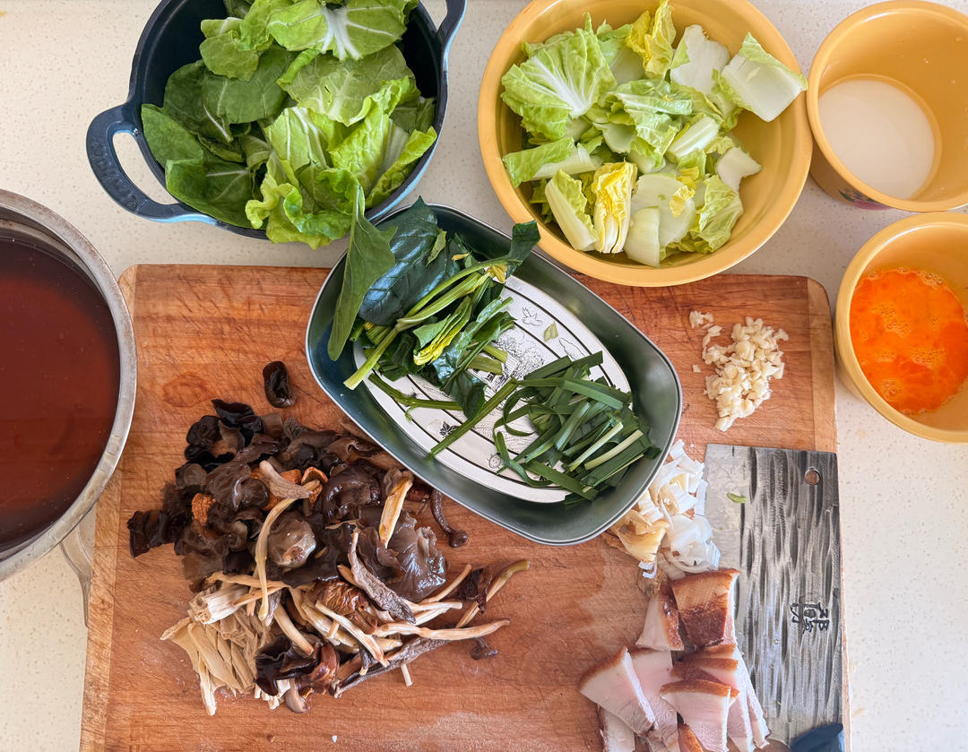 太原打卤面的做法 步骤1