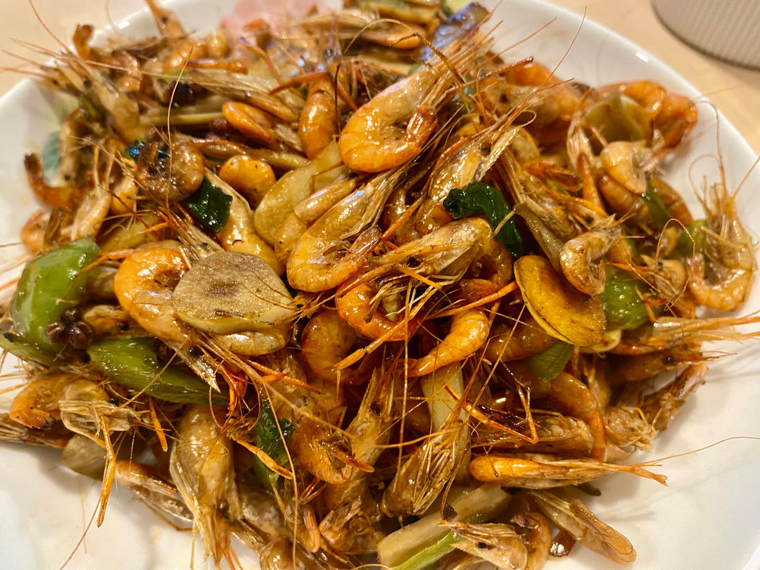 爆炒小河虾