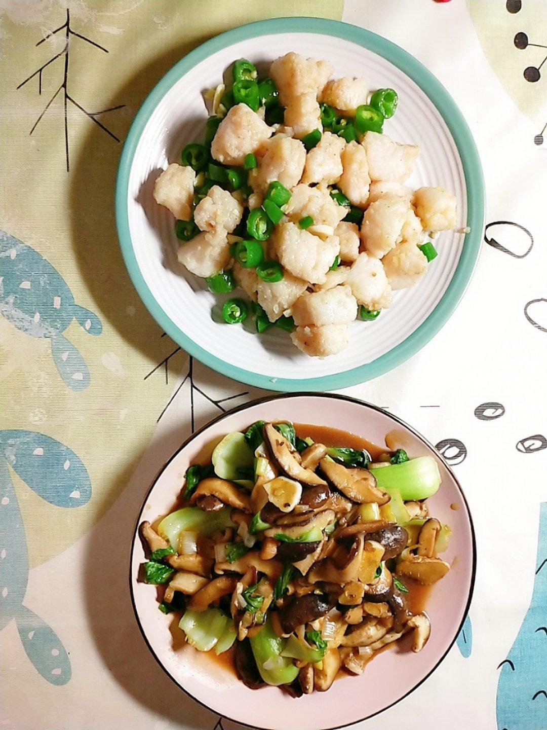 简易版香菇扒油菜