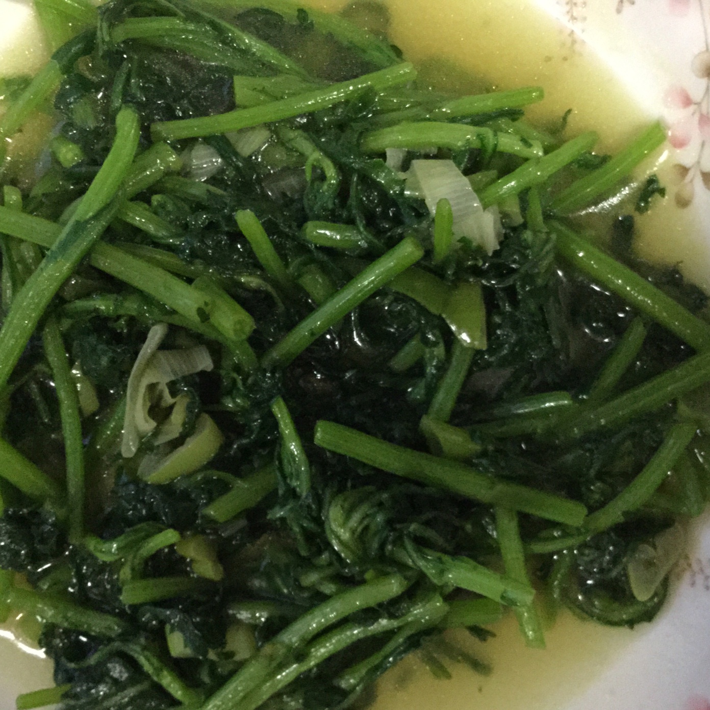 清炒茼蒿