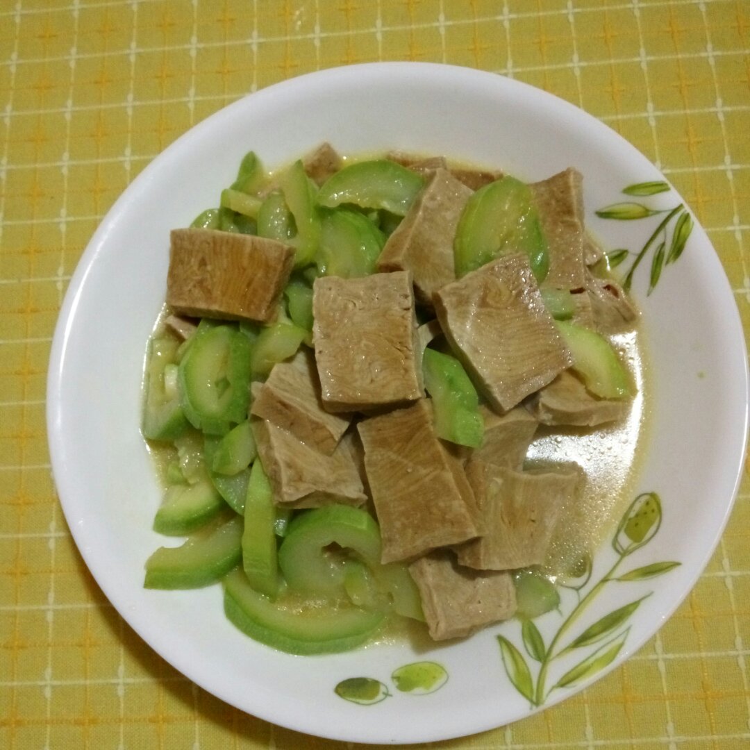 西葫芦炒肉片