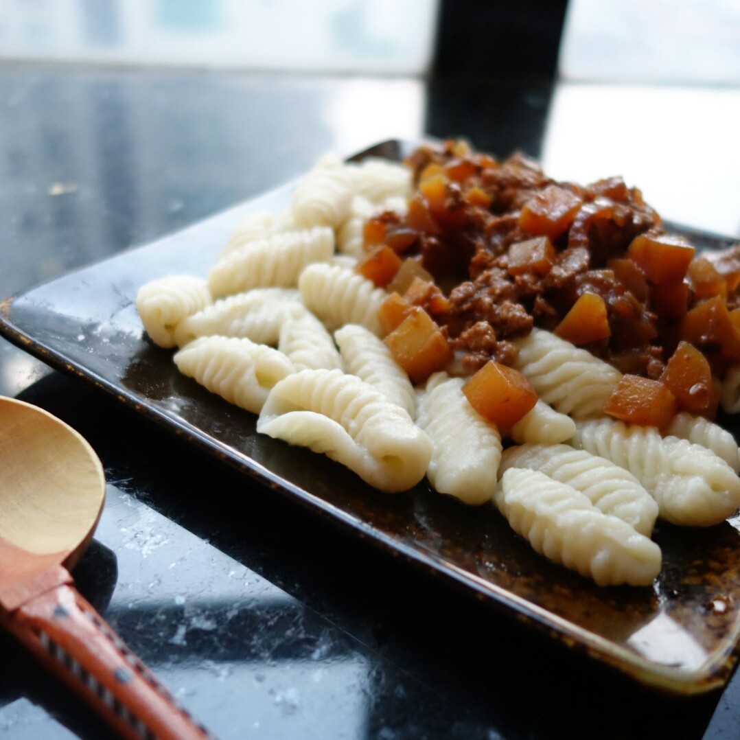 拌猫耳朵面(拌麻食)