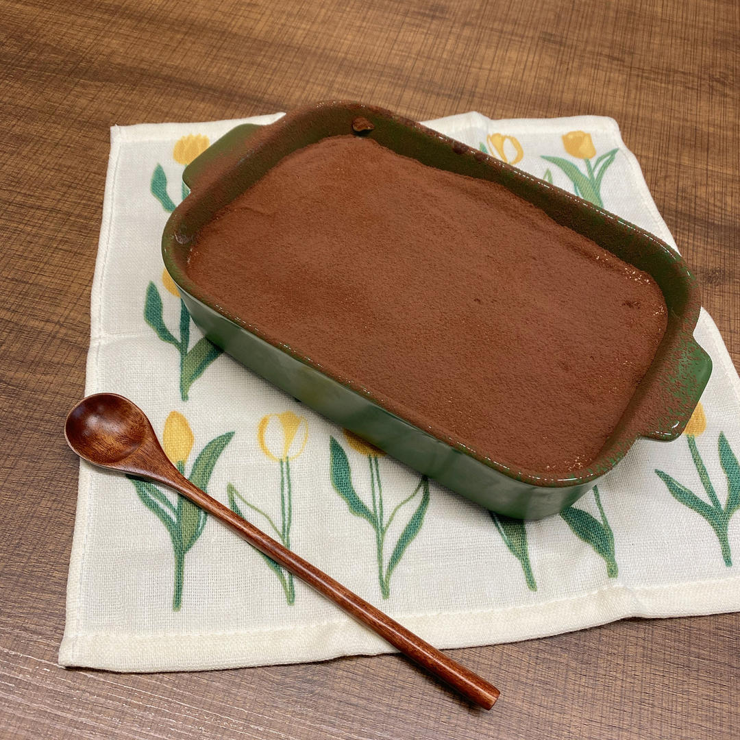 在欧洲学会的经典版提拉米苏