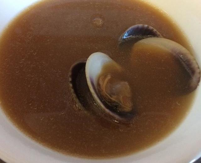 虫草蛤蜊蘑菇汤的做法
