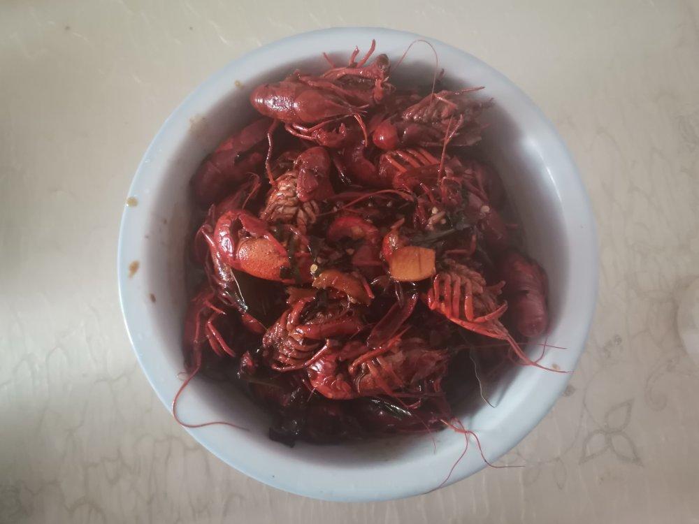 蒜香啤酒小龙虾