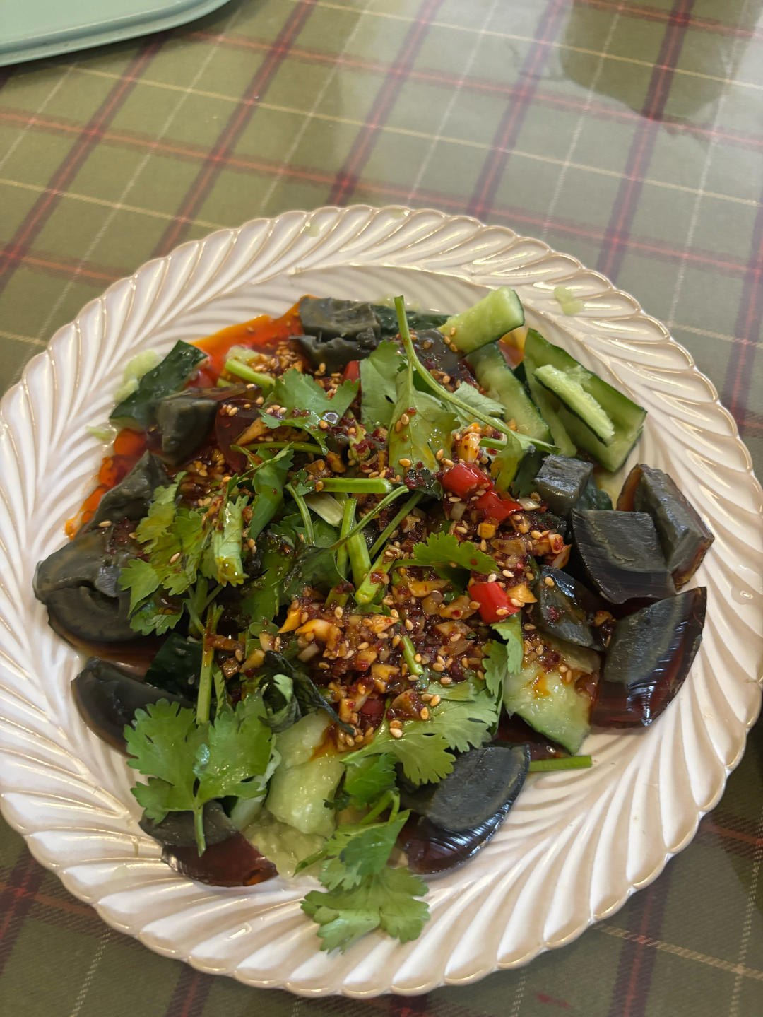 夏日开胃小凉菜“皮蛋拌黄瓜🥒”开胃减脂