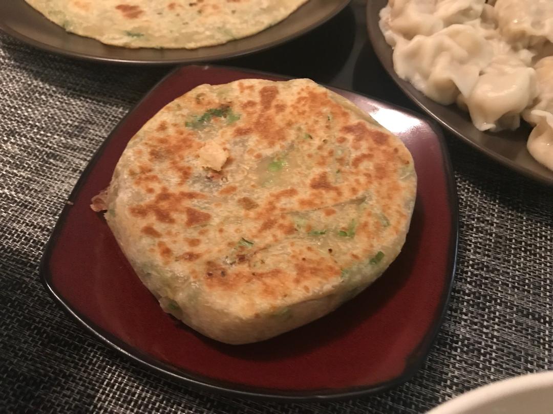韭菜鸡蛋馅饼