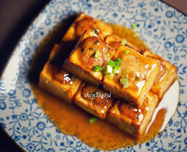 客家煎酿豆腐-豆腐这么做味美爆汁,做一大锅可能都不够吃!的做法