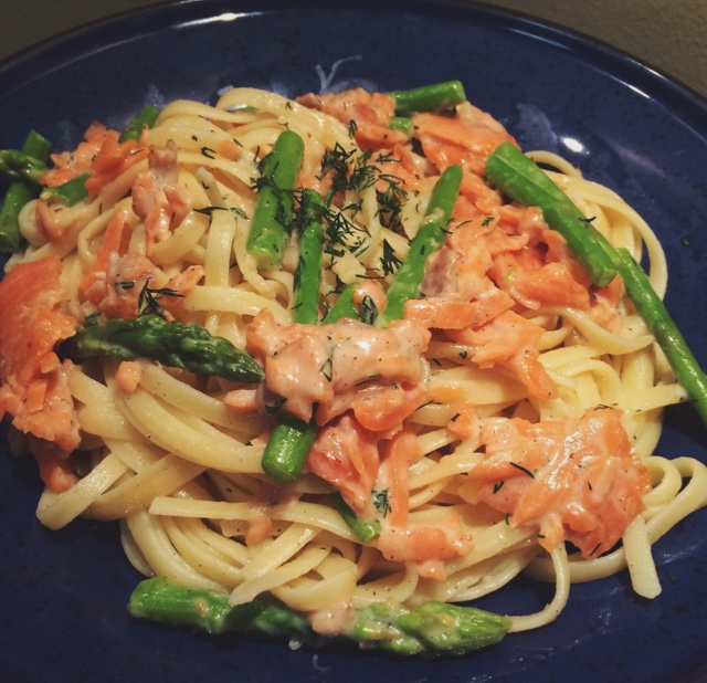 莳萝三文鱼芦笋意面