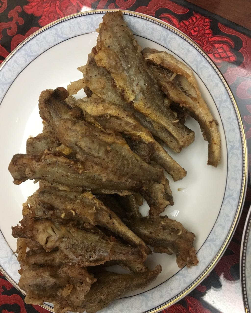 酥炸小黄花鱼