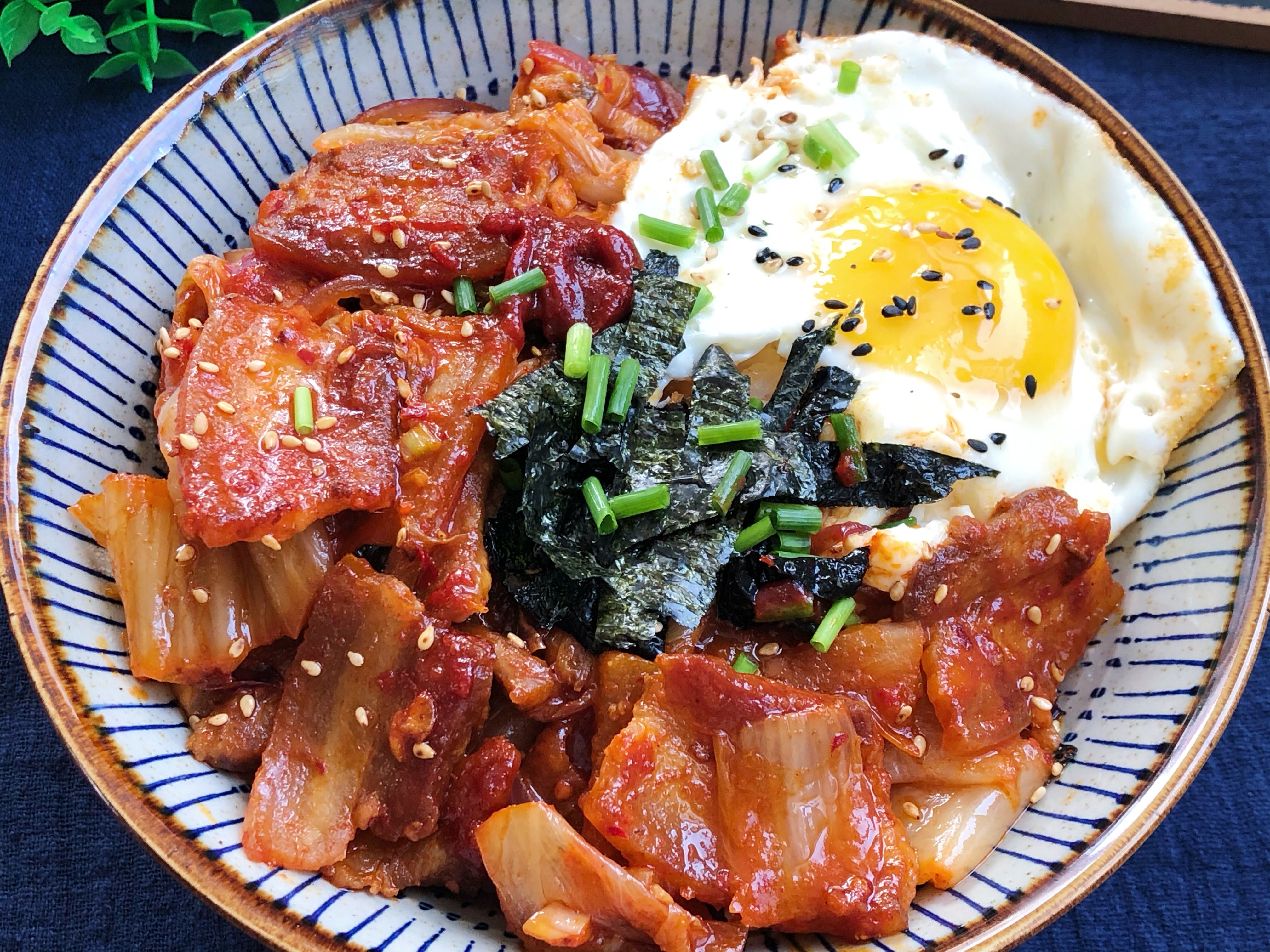 🔥爆好吃的韩式五花肉泡菜拌饭❗️的做法