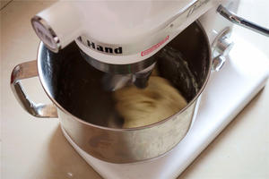 酸奶红豆小面包的做法 步骤2