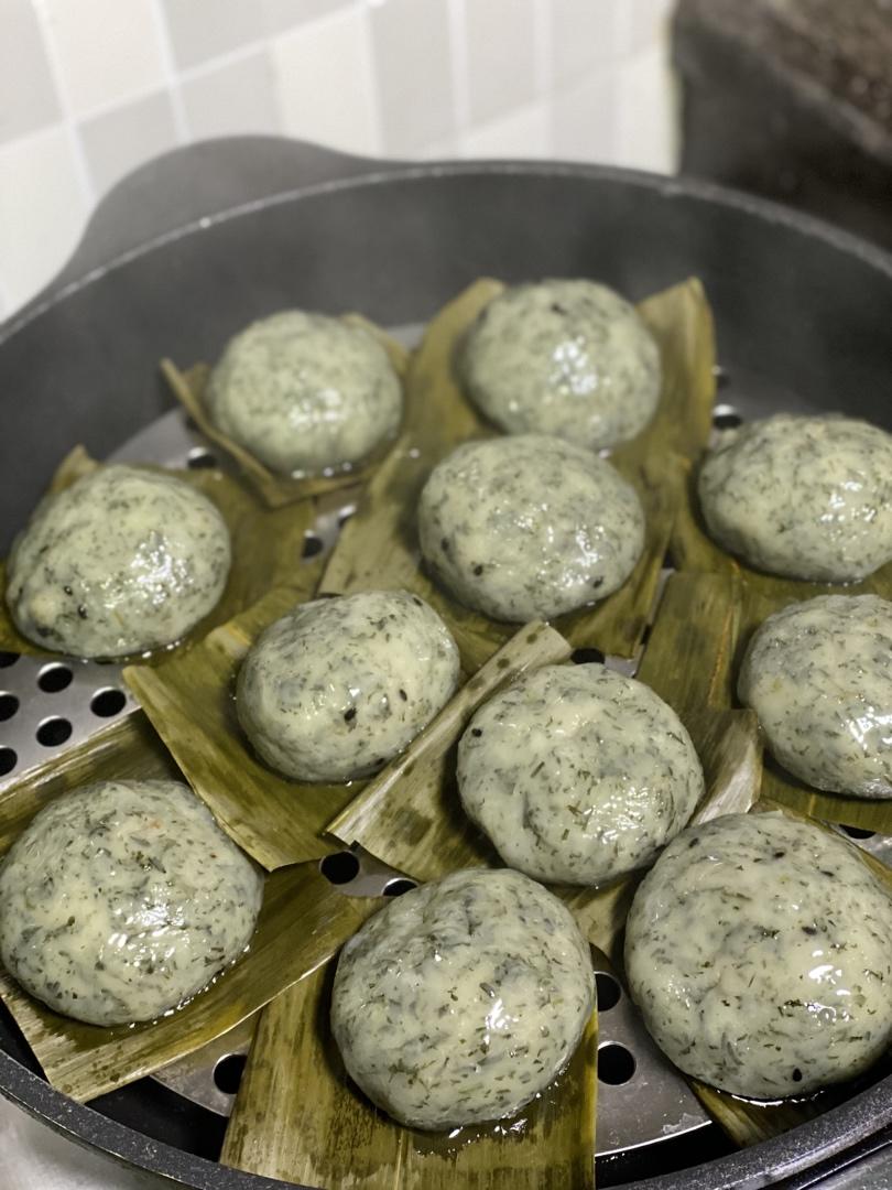 春天的味道，糯糯弹弹弹，艾草青团~