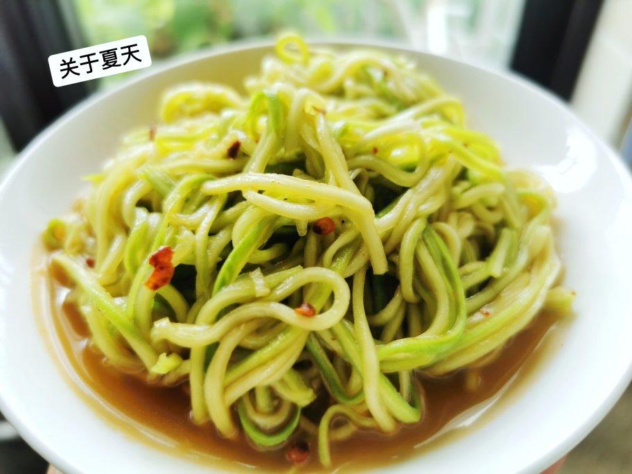 一定要试试的清新爽口凉拌西葫芦