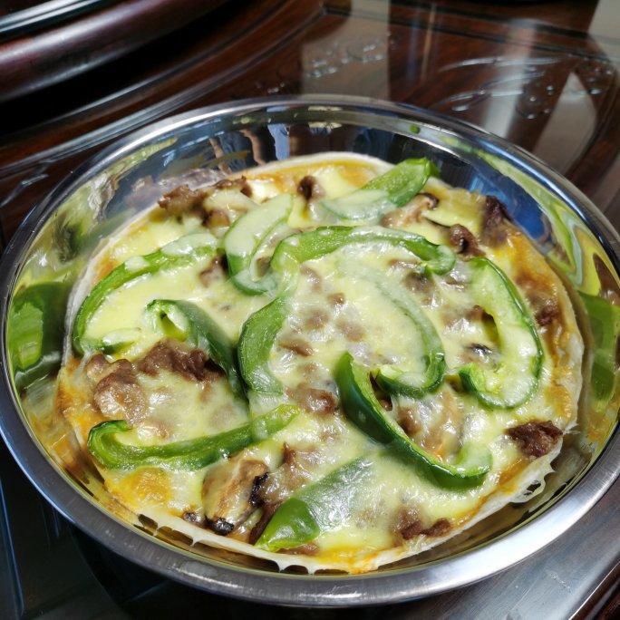 2张手抓饼皮搞定1个披萨——奥尔良鸡肉披萨