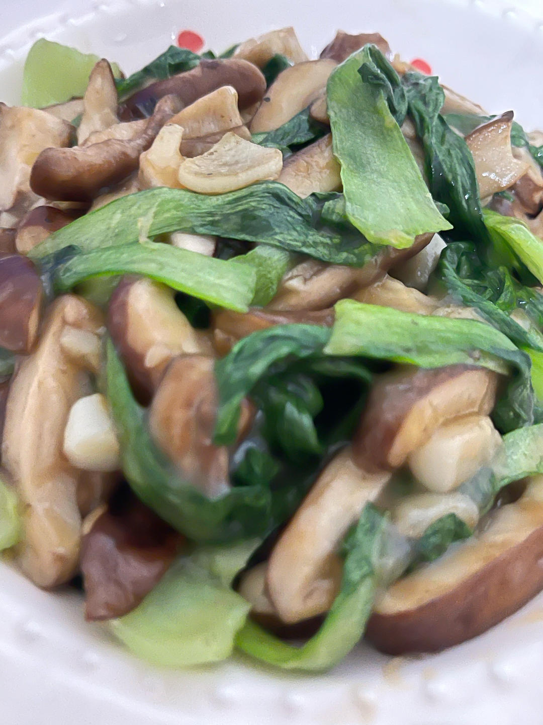 上海青炒香菇