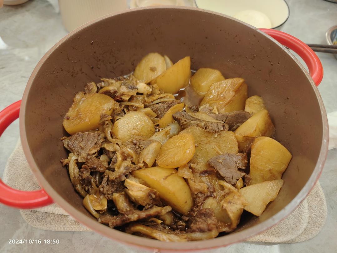 萝卜炖牛腩
