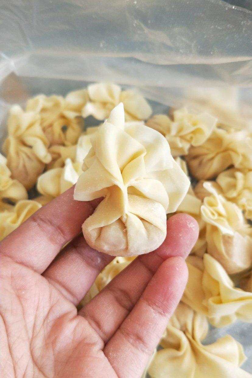 璟雯手工做的绉纱馄饨