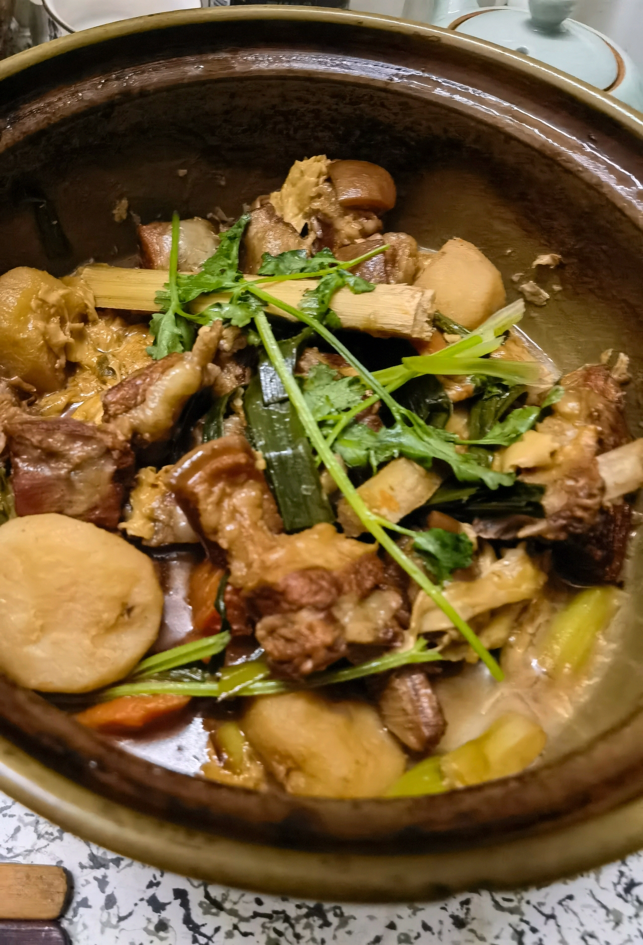 广式焖羊肉，羊肉煲