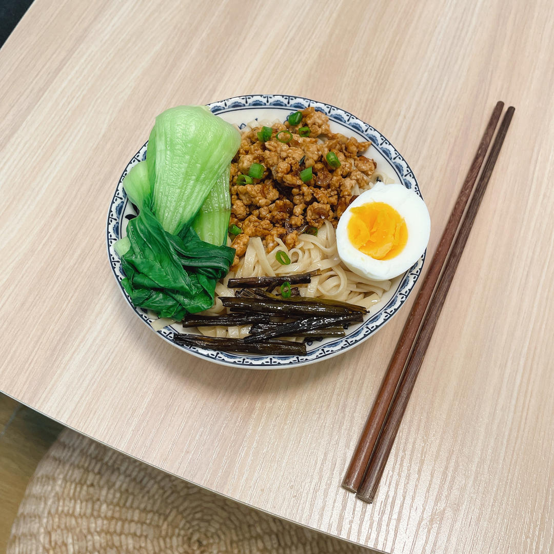 黄小厨的葱油面