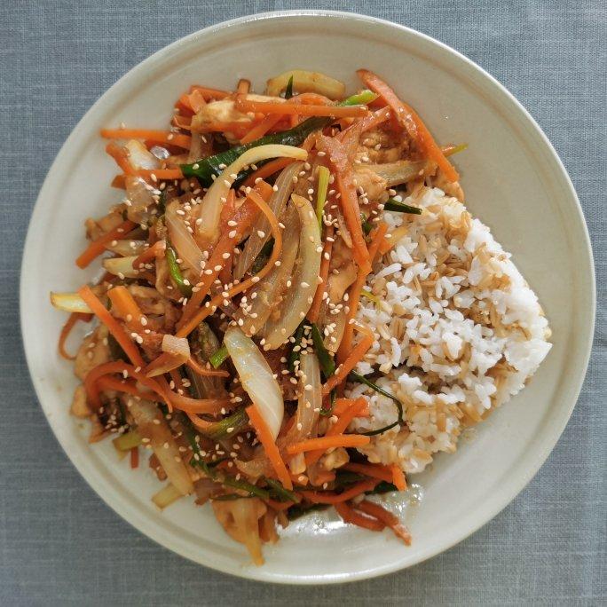 【尹食堂/尹餐厅】韩式烤肉饭 윤식당 불고기 라이스