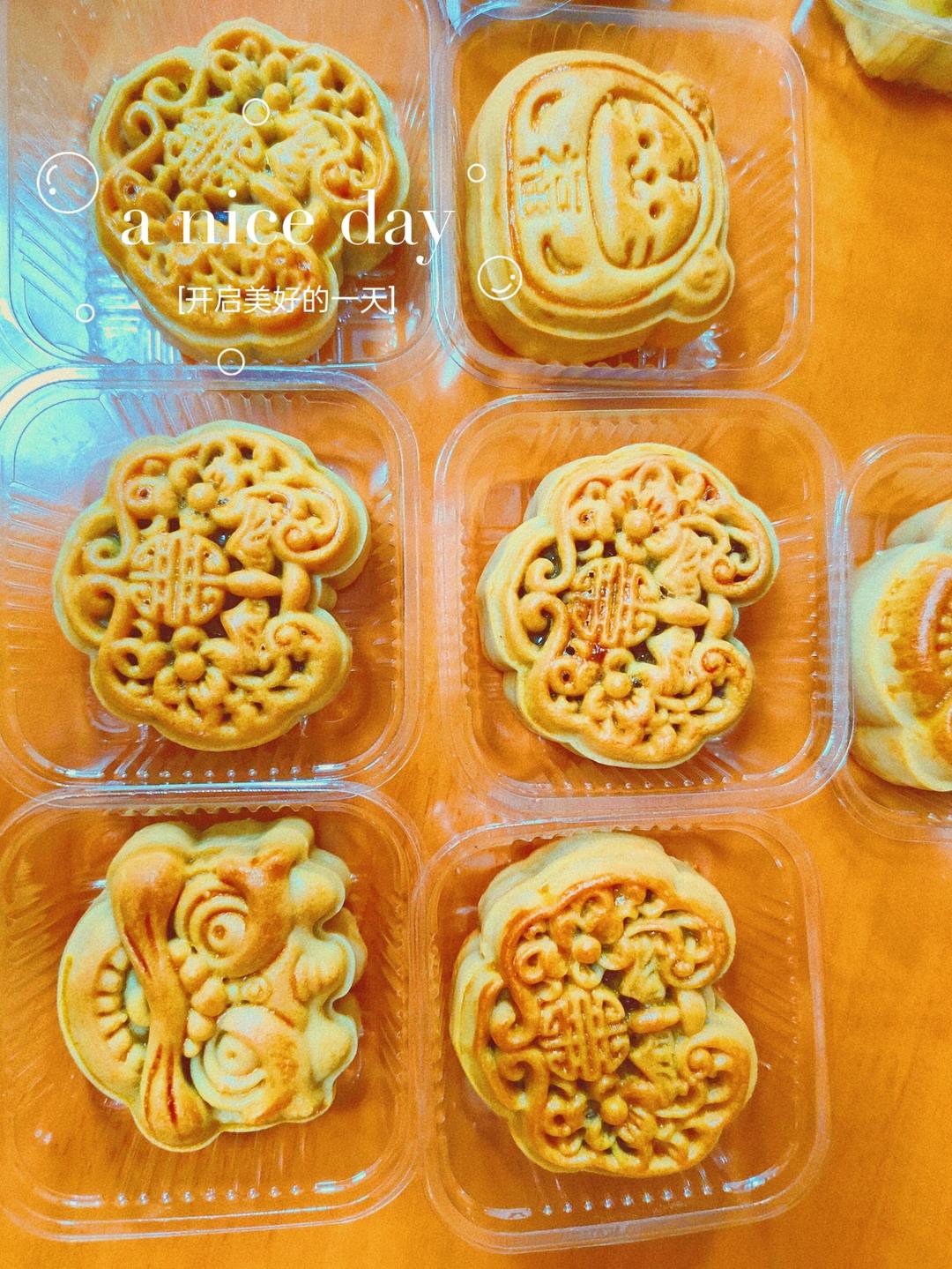 莲蓉蛋黄月饼（内附转化糖浆制作、咸蛋白处理）