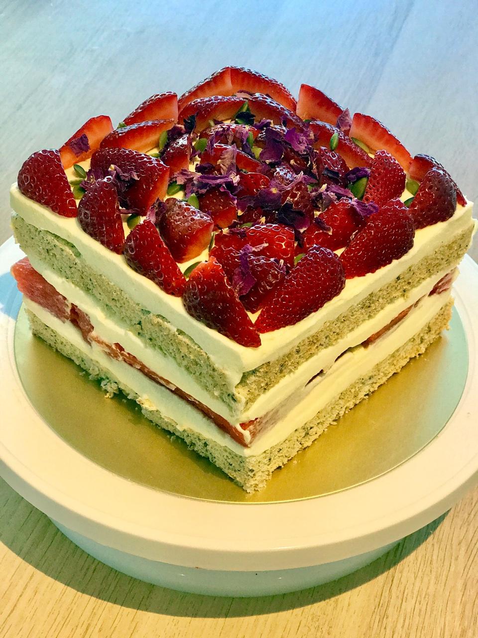玫瑰草莓西瓜蛋糕，又美又美味
