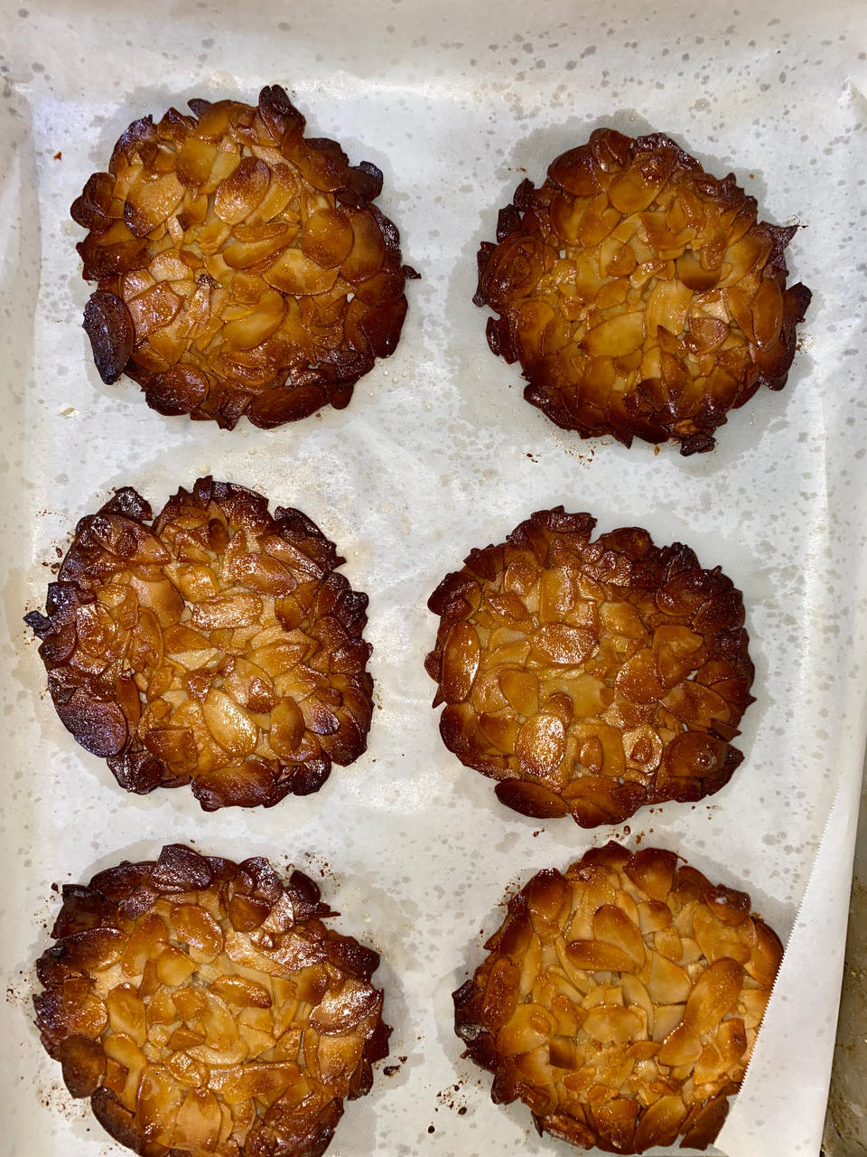 焦糖脆脆杏仁瓦片