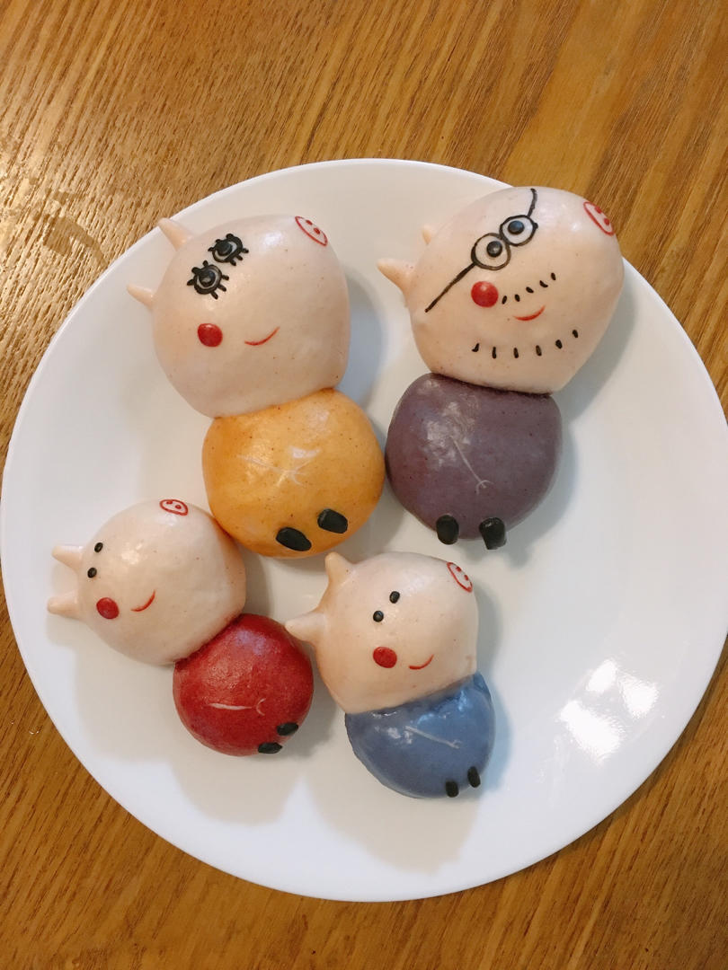 （原创）六一儿童节礼物——小猪佩琪乔治幸福的一家馒头叉烧包