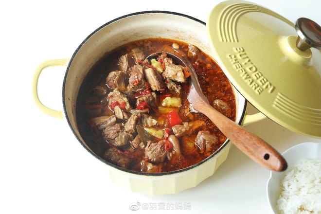 北鼎铸铁锅食谱｜泡椒牛肉的做法