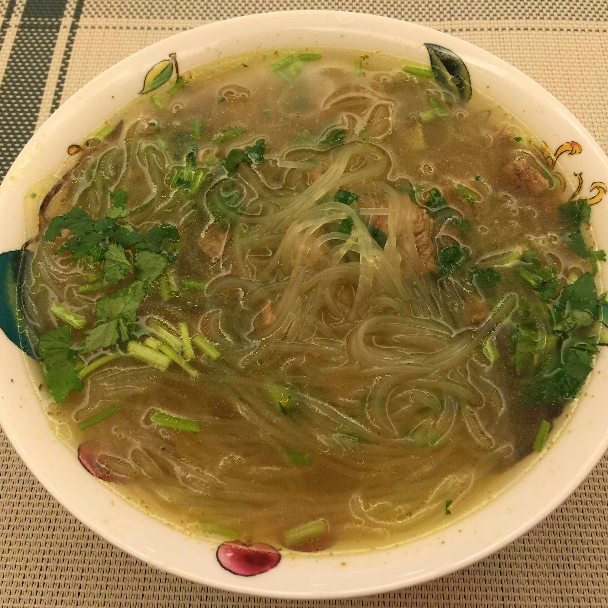 牛肉粉丝汤
