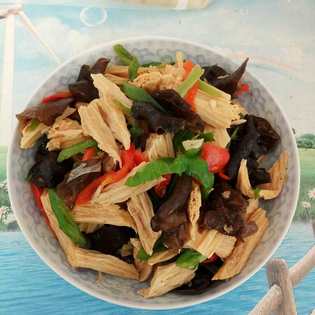 青椒炒腐竹
