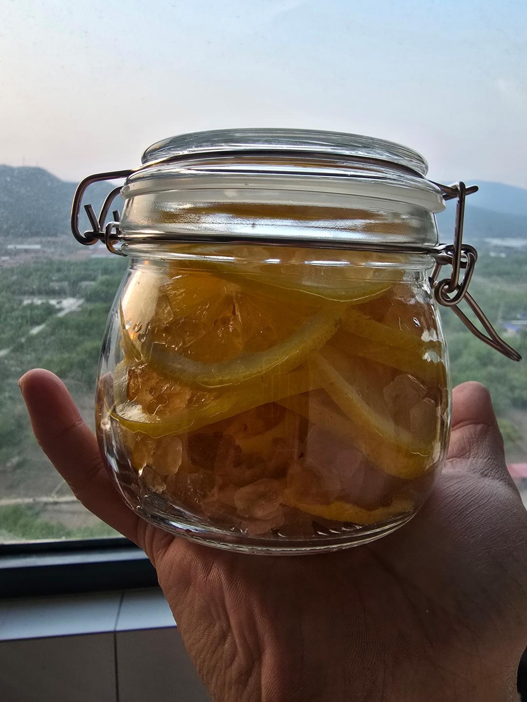 夏日饮品:柠檬水