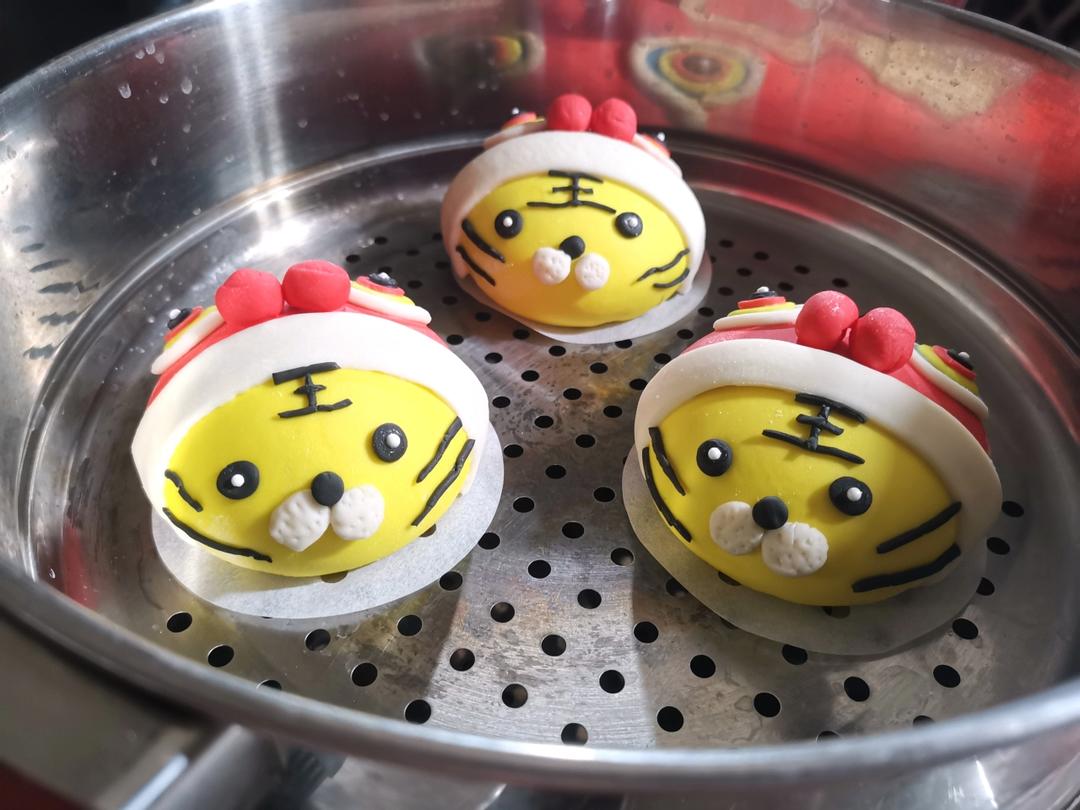 醒狮虎馒头