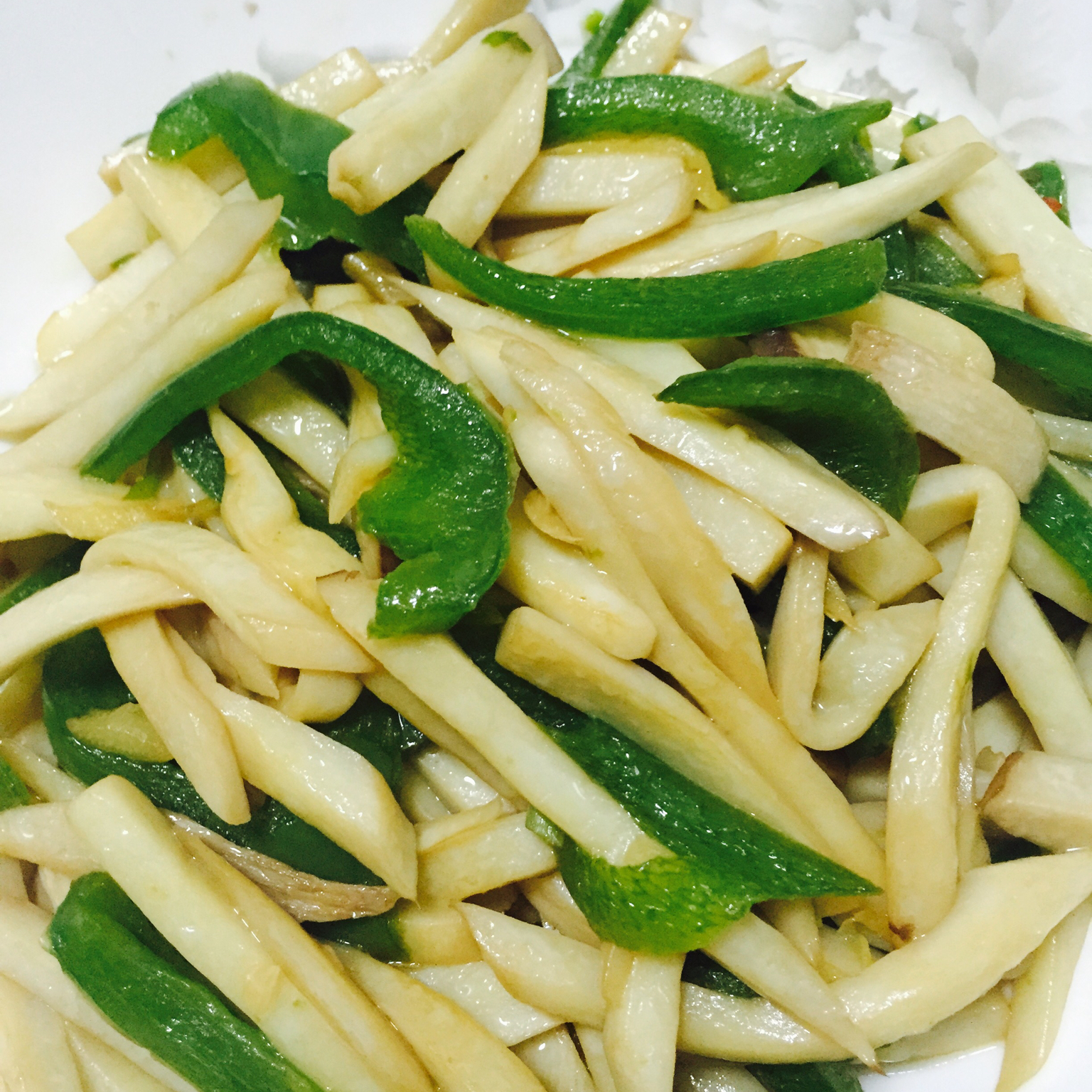 青椒素炒杏鲍菇